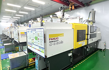 Injection-molding--machine