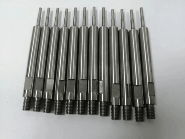 Plastic mold spare parts  (10)